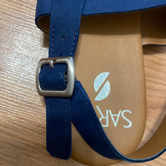 Sarto Sandals - Picture 3 of 11